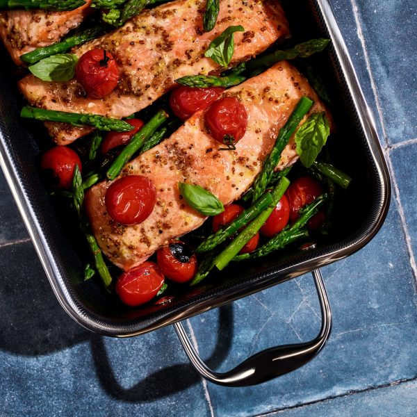 7x10RoastingPan2.jpg Hybrid Roasting Pan. 7 x 10