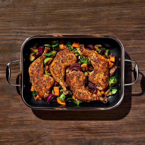 9x13RoastingPanwithRack2.jpg Hybrid Roasting Pan with Rack. 9 x 13
