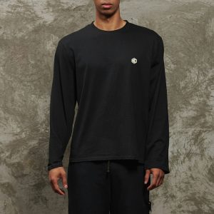 HEXCLAD_lifestyle_65.jpg Classic Logo Badge Men-s Long-Sleeve T-Shirt — S