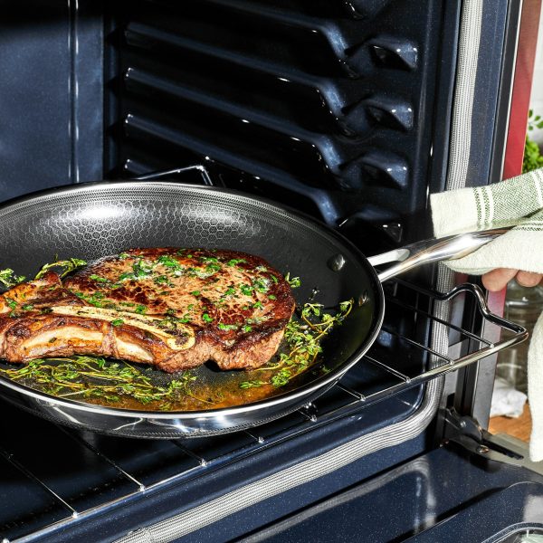 HexClad_12_HybirdFryingPan_CWPN12-C_052924_KF_01.jpg The Essentials Bundle