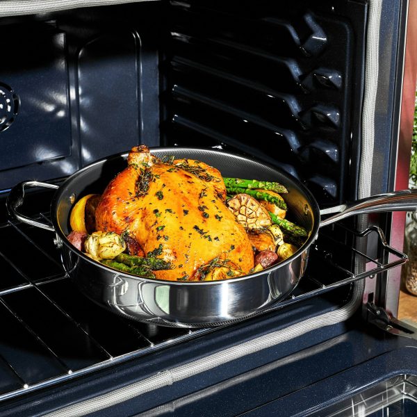 HexClad_4.5QTDeepSautePan_CWSPLD45-C_MarketPlaceRefresh_0624_KF_SQUARE.jpg Hybrid Deep Sauté Pan with Lid. 4.5-Qt