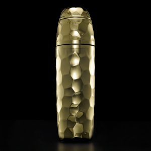 HexClad_CocktailShaker_Gold_BRCS25-GD_Profile_Black_1125_CS_16x9_1.jpg Cocktail Shaker. 25 oz (Gold)