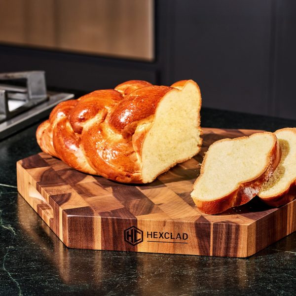 HexClad_EndGrainWalnutCuttingBoard_KWWB15-EG_071625_KF_04.jpg End Grain Walnut Charcuterie Board