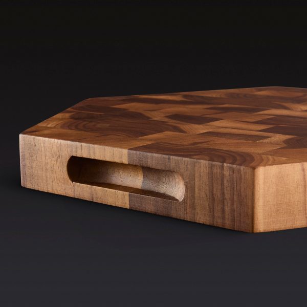 HexClad_EndGrainWalnutCuttingBoard_KWWB15-EG_Detail_Handle_Black_0725.jpg End Grain Walnut Charcuterie Board