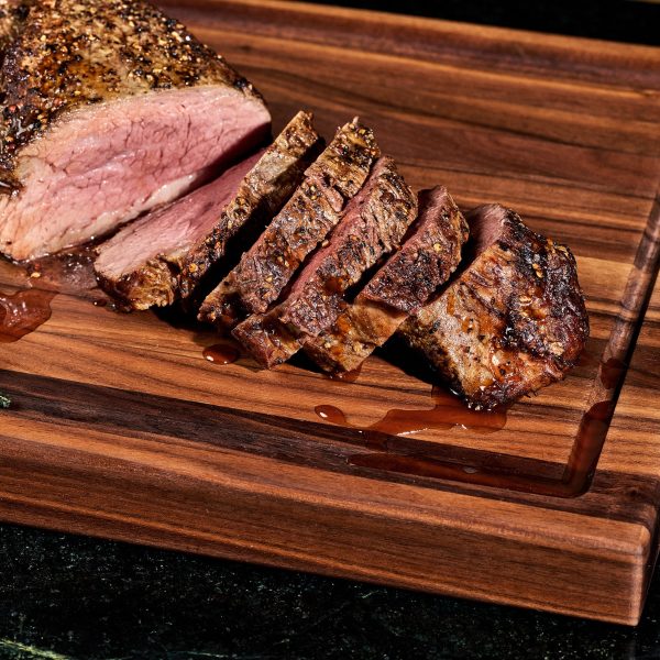 HexClad_MediumWalnutBoardV2_KWWB20-V2_TriTip_012325_KF_04.jpg Walnut Cutting Board. Large