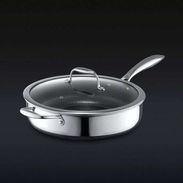 Hexclad_45QtPan_34View_LidON_BLACK.jpg Hybrid Deep Sauté Pan with Lid. 4.5-Qt