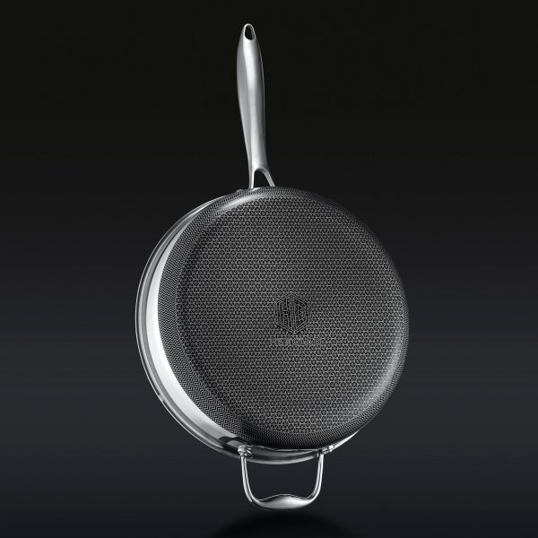 Hexclad_45QtPan_Bottom.jpg Hybrid Deep Sauté Pan with Lid. 4.5-Qt