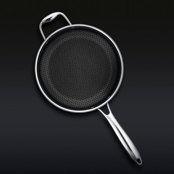 Hybrid Saucepan with Lid. 5-Qt