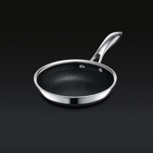 Hexclad_7inchPan_Angle_BLACK.jpg Hybrid Fry Pan. 7″