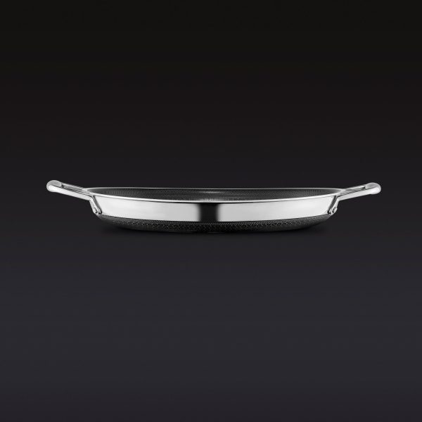 OvalRoastingPan4.jpg Hybrid Oval Roasting Pan. 9 x 12.5