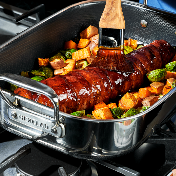 RoastingPan-7.png Small Hybrid Roasting Pan with Rack