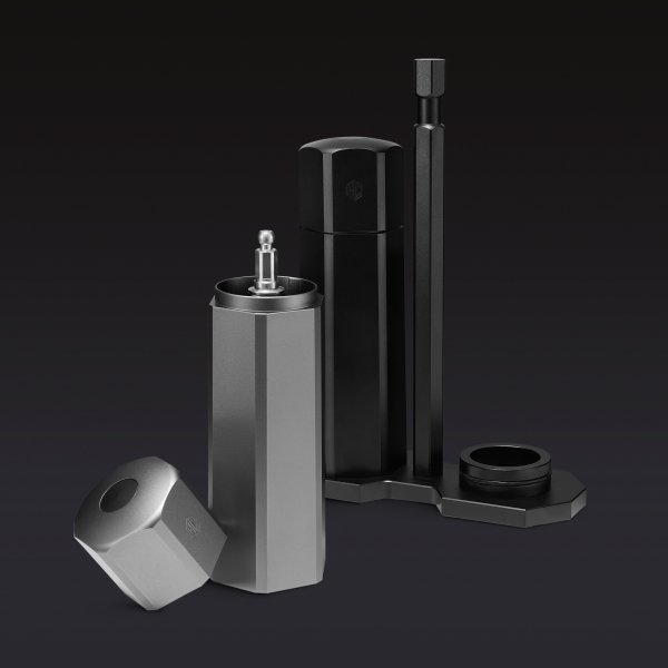 TableTopHexMills2-1.png HexMill Tabletop Salt & Pepper Grinder Set